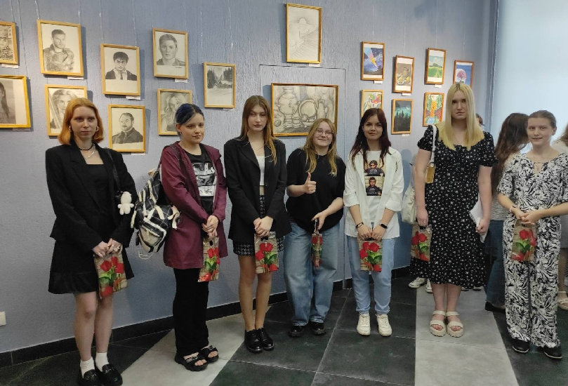 Открытие выставки творческих работ студентов_МГУ_Кулешова