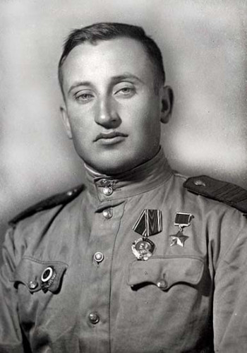ЖМУРОВСКИЙ Дмитрий Петрович (1917–2010) ЖМУРОВСКИЙ Дмитрий Петрович (1917–2010)